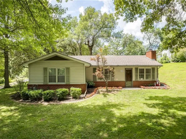 420 S 82nd St, Kansas City, KS 66111