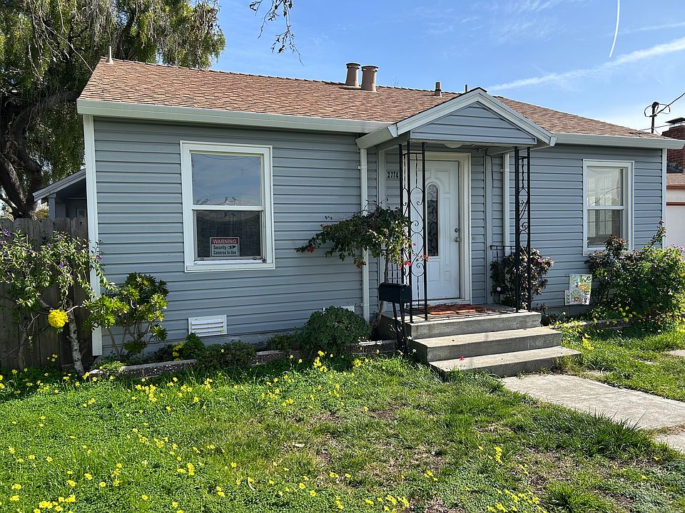 1st image of 2774 21st St