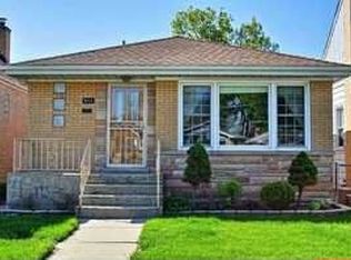 8313 W Forest Preserve Ave, Chicago, IL