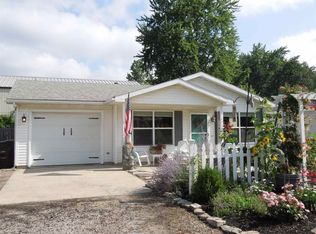 4911 Charlotte Ave, Fort Wayne, IN 46815