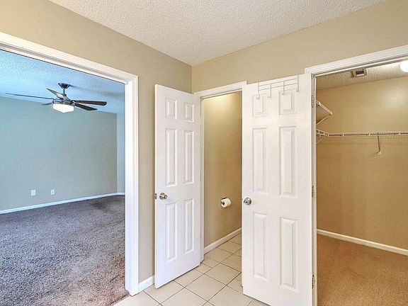5th image of 118 Saint Awdry St