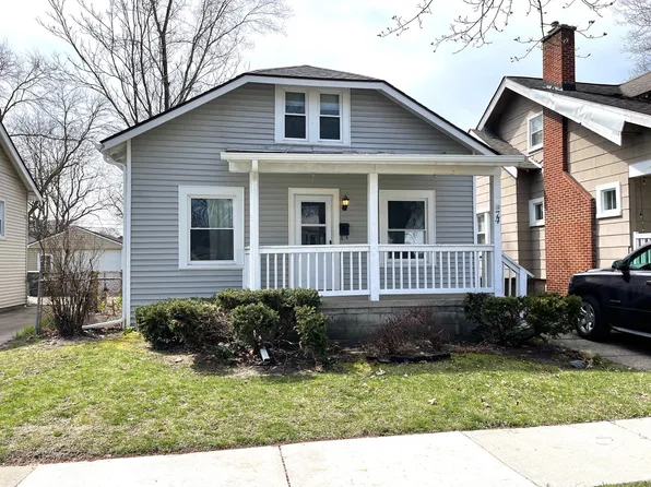 74 Woodward Heights Blvd, Pleasant Ridge, MI 48069