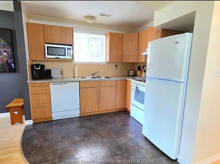 1792 Northway Ave #1 — Photo 6