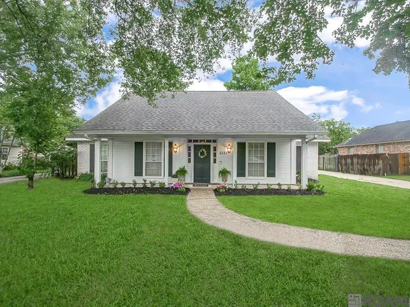 6123 Destrehan Dr, Baton Rouge, LA 70820