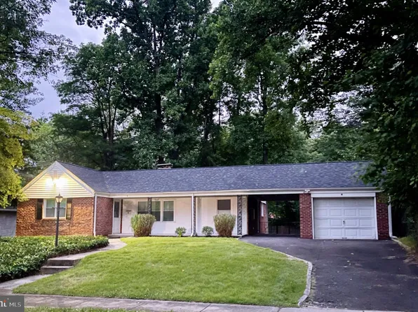 4 Webster Ave, Cherry Hill, NJ 08002