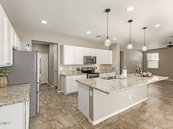 4th image of 10061 E THATCHER Avenue