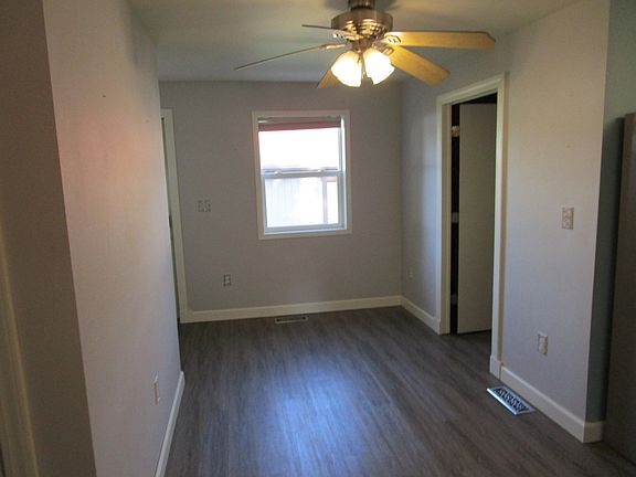 3rd image of 941 N 15th St
