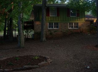 395 Camelot Dr, Athens, GA 30606