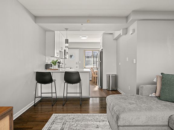 4th image of 222 N Salem Ave APT 11A