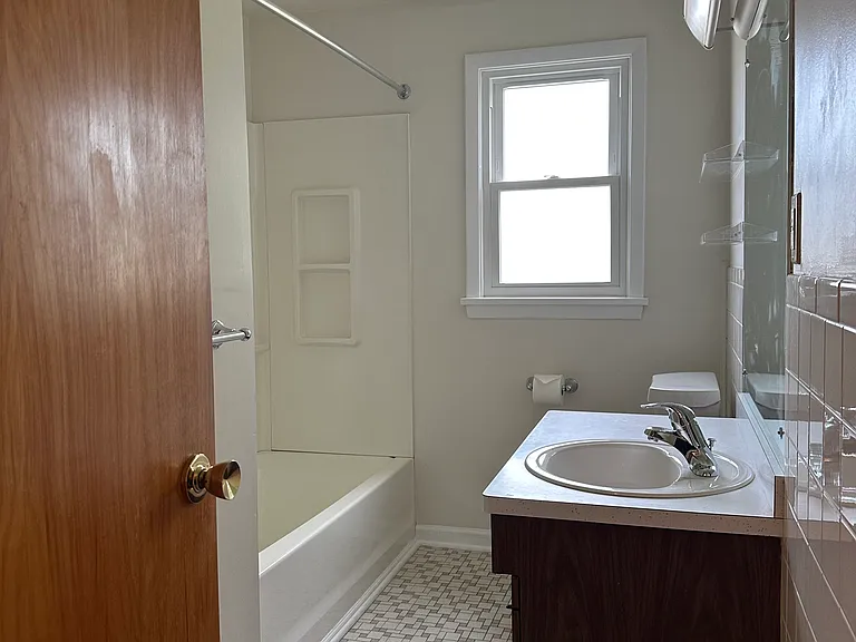 101 Harbor View Ter — Photo 18