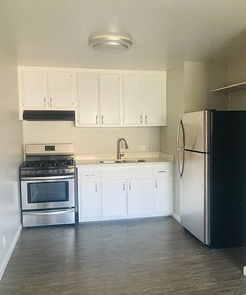 829 N Bunker Hill Ave #4 — Photo 6