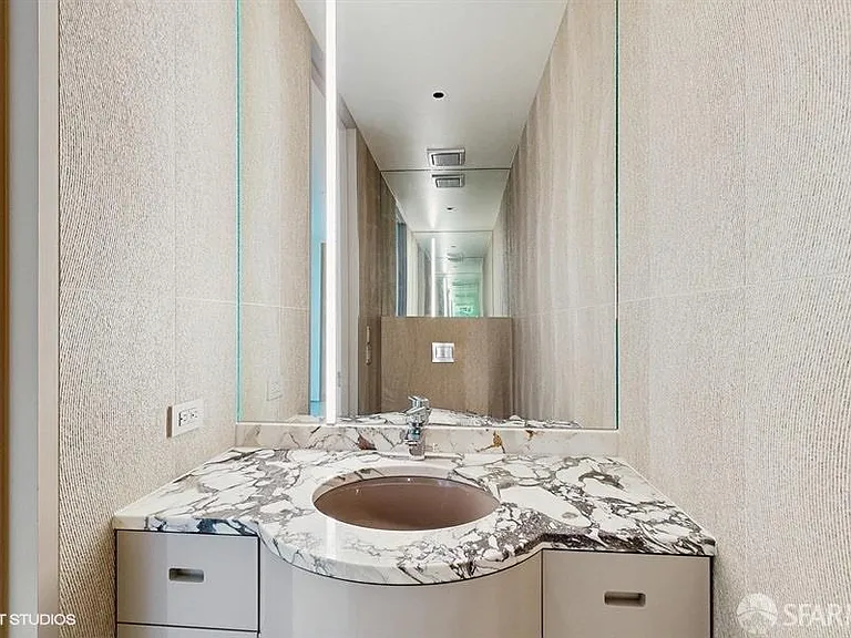 181 Fremont St #58D — Photo 25