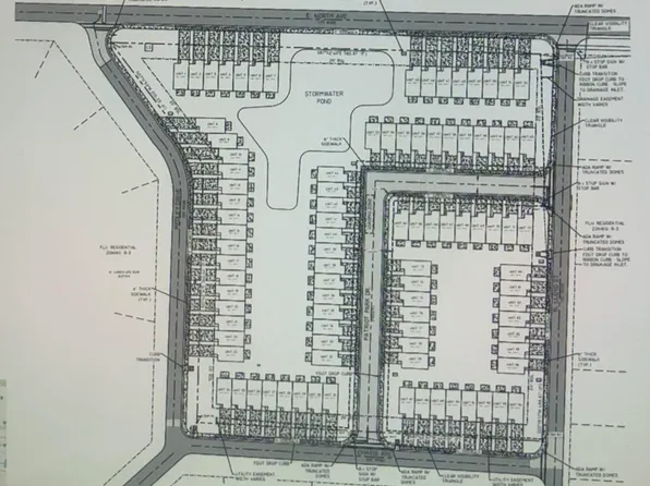 94 E Townhouse Lf, Crestview, FL 32536