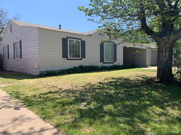 2nd image of 2307 32nd St #1