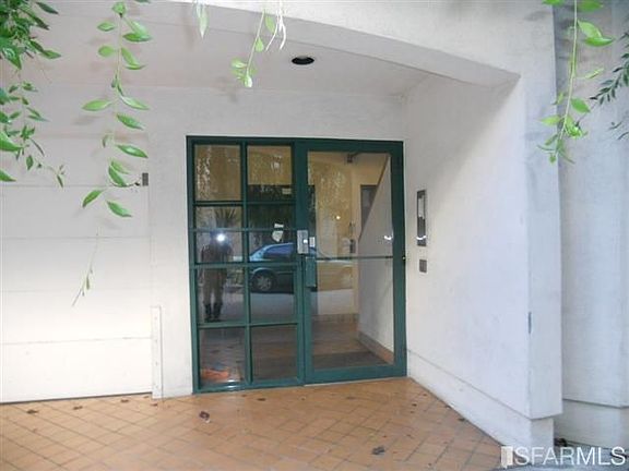 3rd image of 33 Vandewater St APT 302