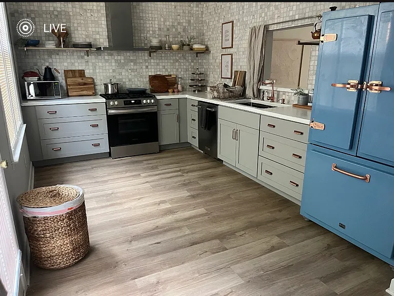 Long Pine Ln — Photo 2