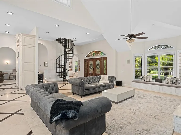 2214 Earleaf Ct — Photo 8