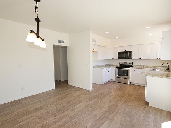 2nd image of 6817 N Starshine Dr