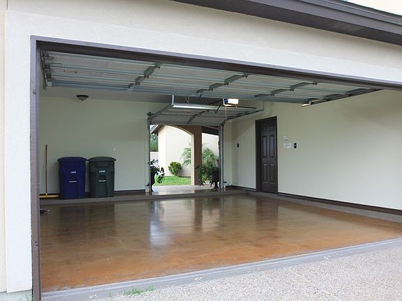 access to back patio area