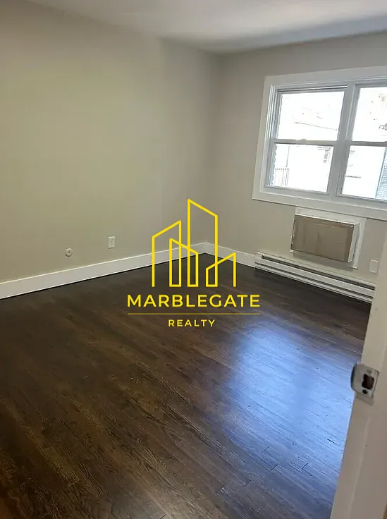 2 bed, 850 sqft, $1,895 — Photo 4