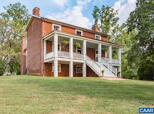 897 Gimbert Ln, Charlottesville, VA 22902