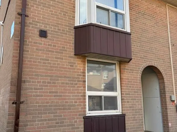 246 John Garland Blvd #73, Toronto, ON M9V 1N8