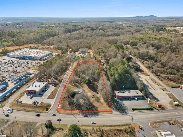 2663 Gentry Memorial Hwy #A, Pickens, SC 29671