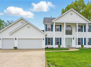 14 Carlton Valley Ct, Saint Charles, MO