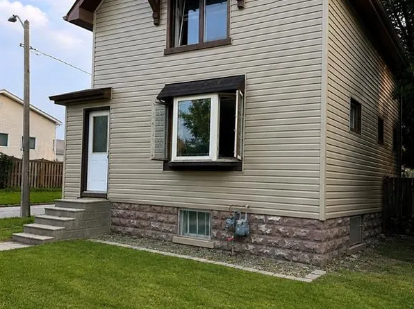 1597 Bruce Ave, Windsor, ON N8X 1Y1
