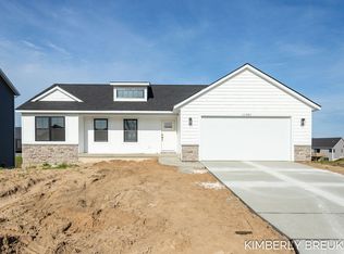11767 Everett Ave, Allendale, MI 49401