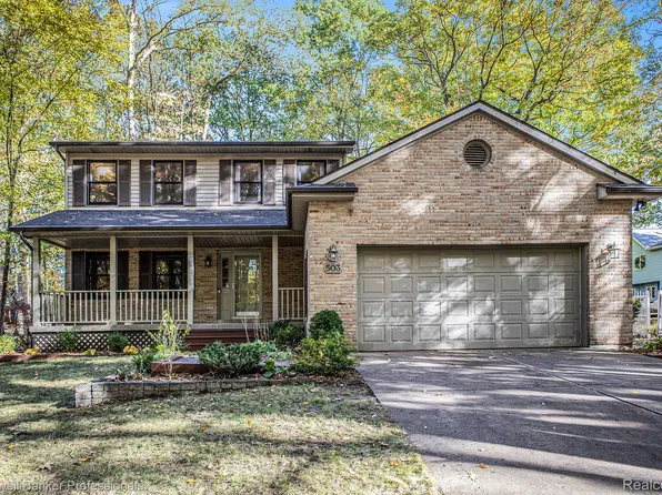 503 E Geneva Dr, Dewitt, MI 48820