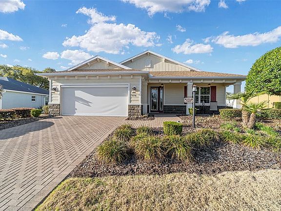 3rd image of 8996 SW 89th Loop