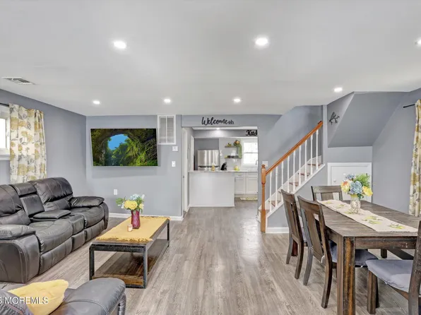 21 E Shore Street, Keansburg, NJ 07734