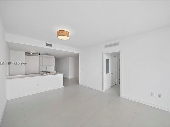 2nd image of 501 NE 31st St Unit 3110