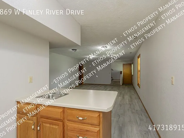 1869 W Finley River Dr — Photo 16