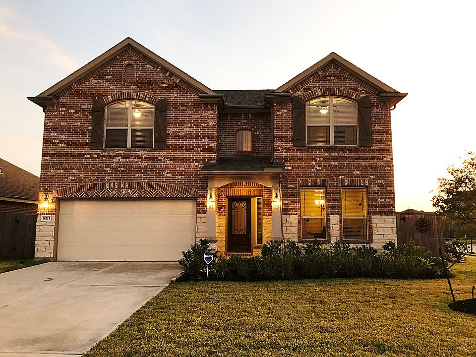 1st image of 18215 Russett Green Dr