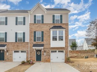 2606 Grantham Place Dr, Fort Mill, SC 29715