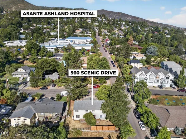 560 Scenic Dr, Ashland, OR 97520