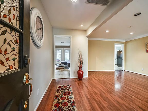 2nd image of 4415 Lorinda Dr