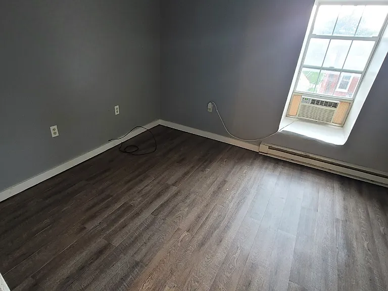 800 Washington Ave #5 — Photo 6