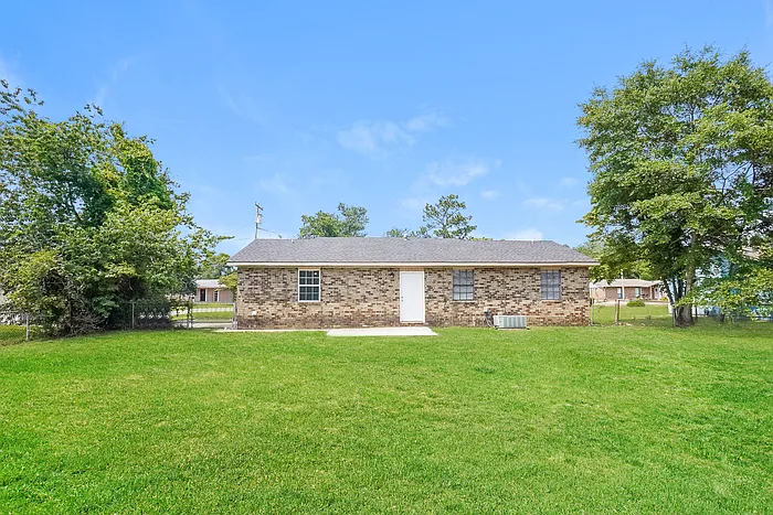 2380 Travis Pines Dr — Photo 11