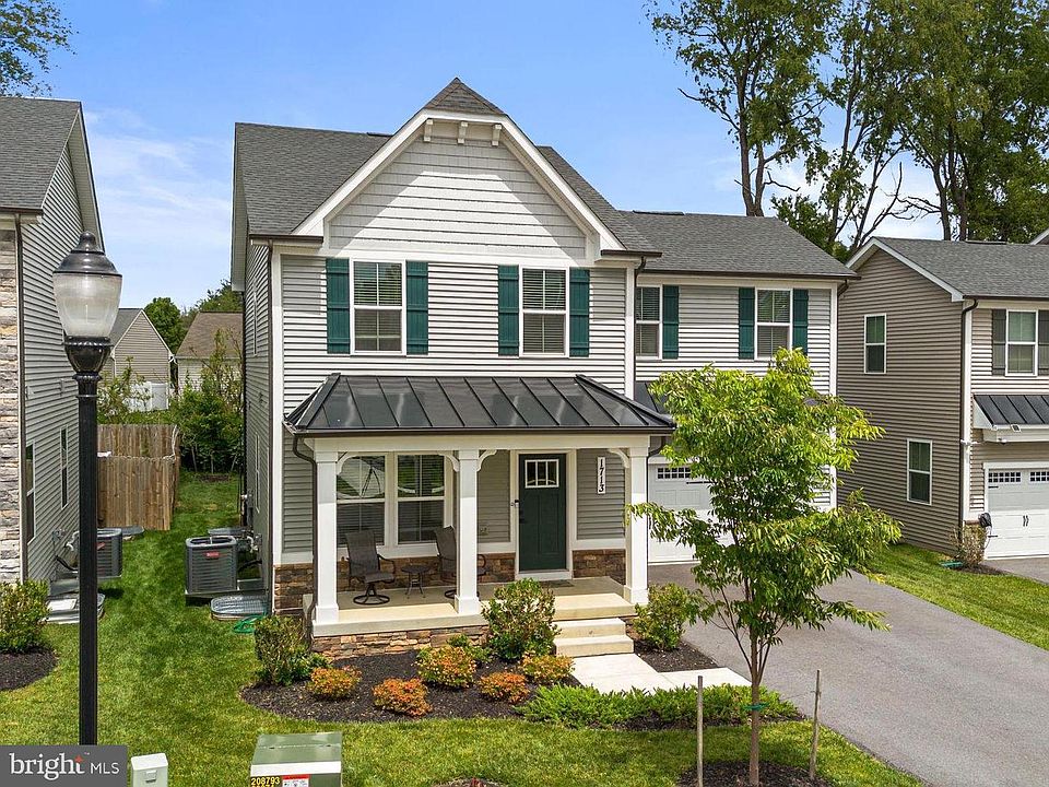1st image of 1713 Aurora Way
