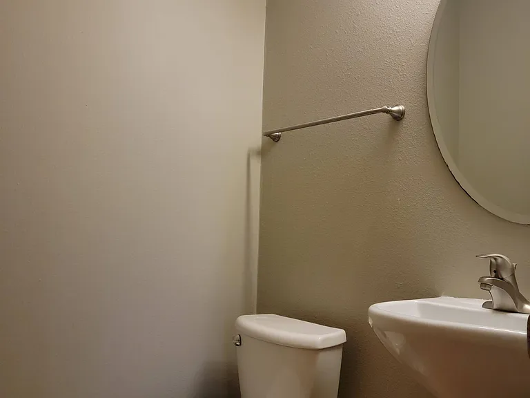 424 Cedar Pl #1 — Photo 13