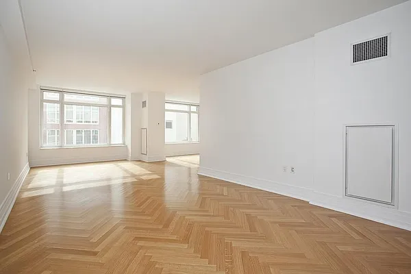 Rented by Corcoran | media 29