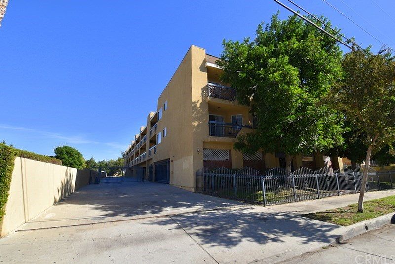 1st image of 9014 Burnet Ave Unit 103