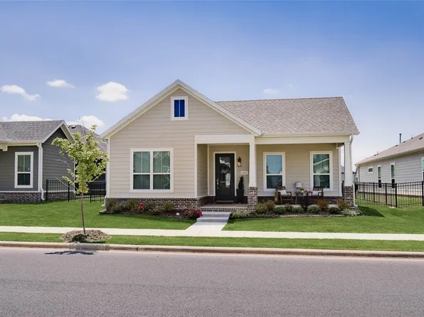6823 Autumn Ave, Springdale, AR 72762