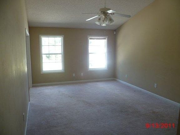 2nd image of 226A Etowah Dr