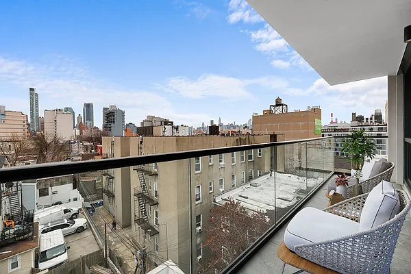 Rented by REAL New York | media 11