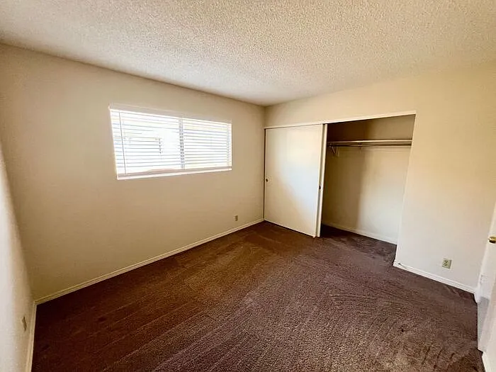 2163 Missouri St — Photo 21