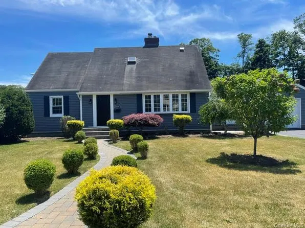 3208 Linden Street, Wantagh, NY 11793